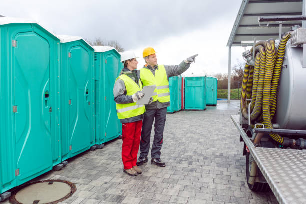 Best VIP or Luxury Restroom Trailers  in Central Point, OR